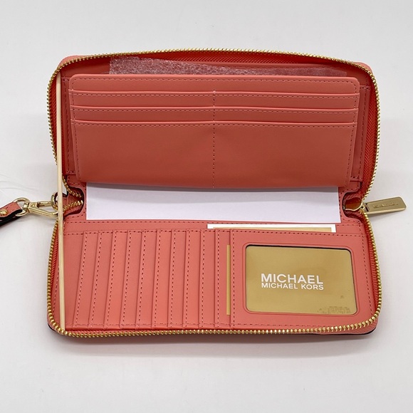 Michael Kors Large Continental Wallet Wristlet - Picture 5 of 7